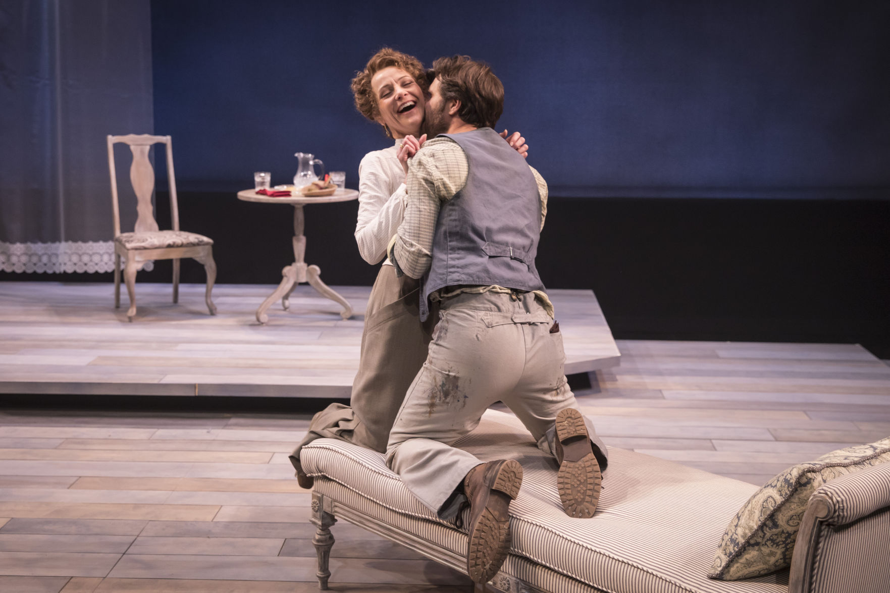 Tracy Michelle Arnold and Marcus Truschinski in Creditors